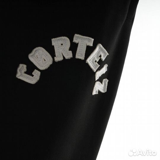 Спортивные штаны corteiz черные хит 2025