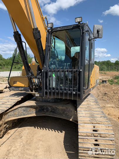 Требуются машинисты гусеничного экскаватора