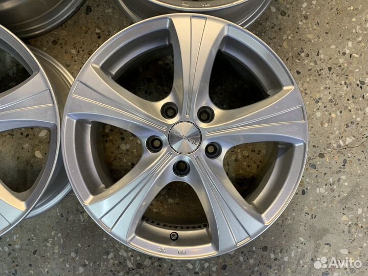 R16 Kaiser 5x114.3 6.5JJ ET+38 Цо73,1мм Weds