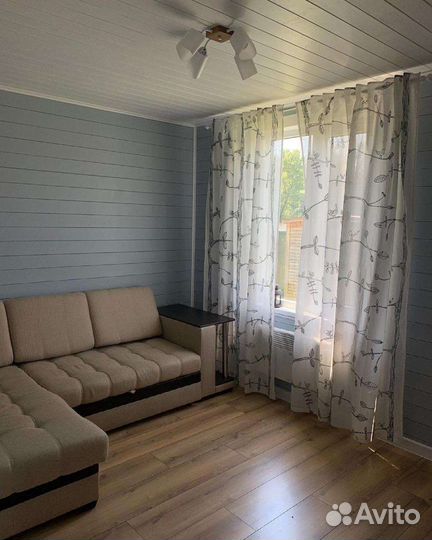 Укладка ламината. Отделка