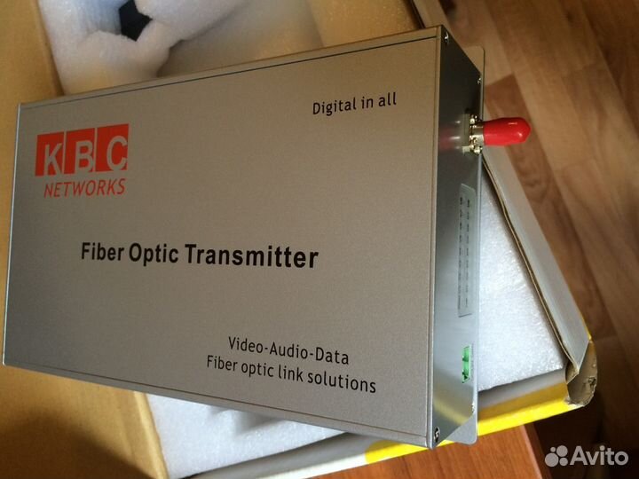 Мультиплексор видеосигналов KBC fpvg8-MT