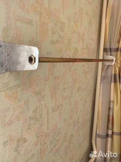 Вешалка настенная