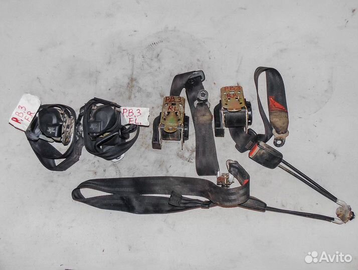 Ремень безопасности передний VW Passat B3