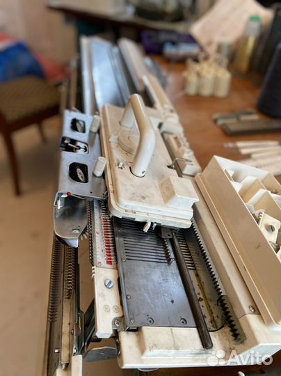 Вязальная машина Silver Reed SRP 60N