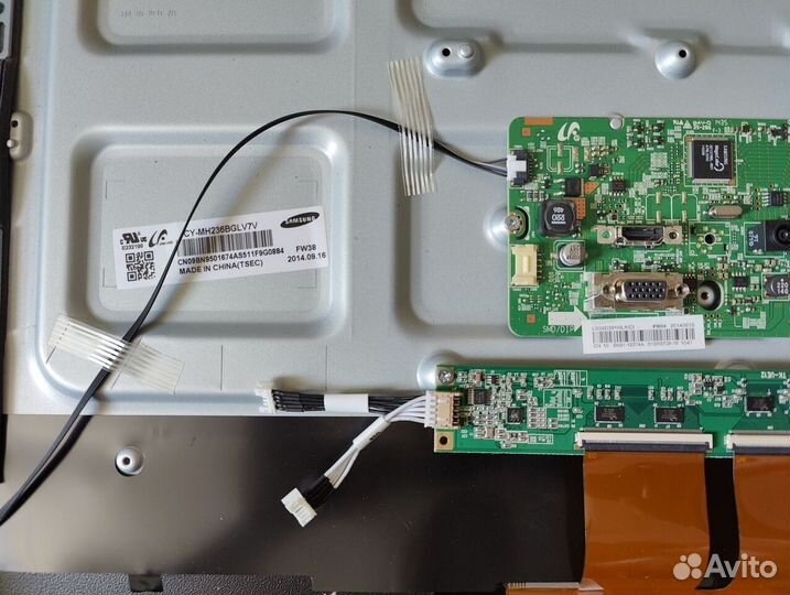 Монитор Samsung c сенсорным экраном S24D391HL