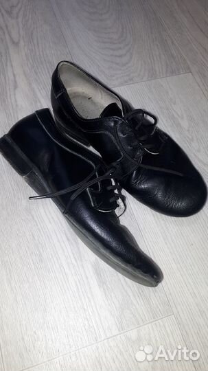 Танцевальные туфли на мальчика