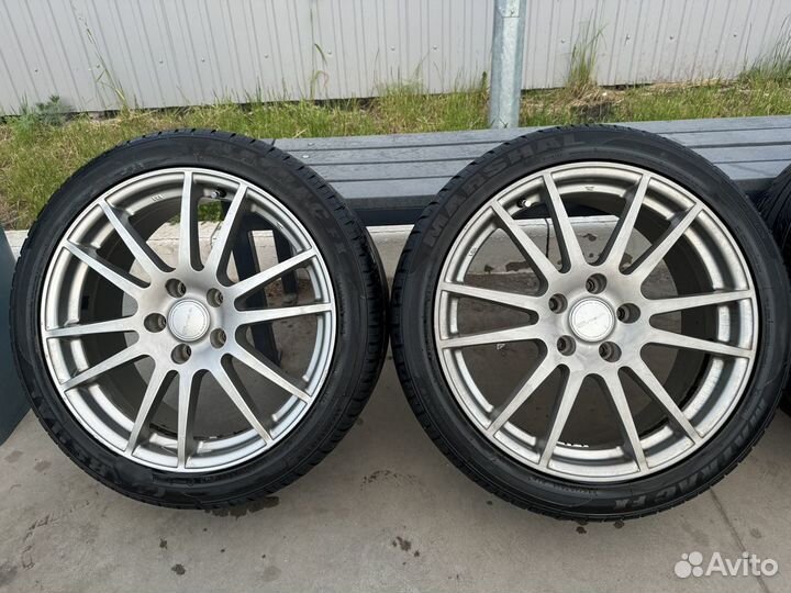 Колеса лето 235/40 R18 5x114.3 цо 73.1