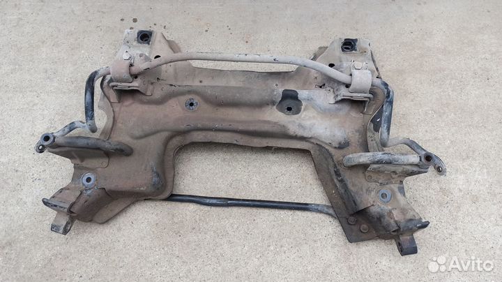 Подрамник Балка передней подвески Пежо 207