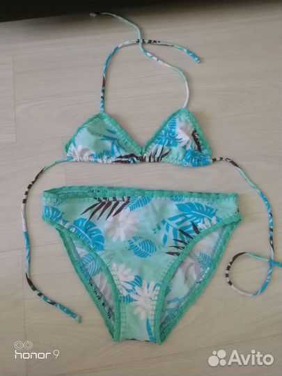 Купальник на девочку 