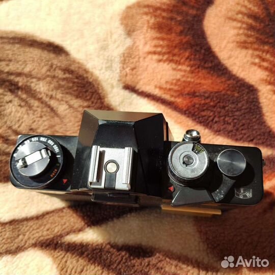 Плёночный фотоаппарат Praktica EE2