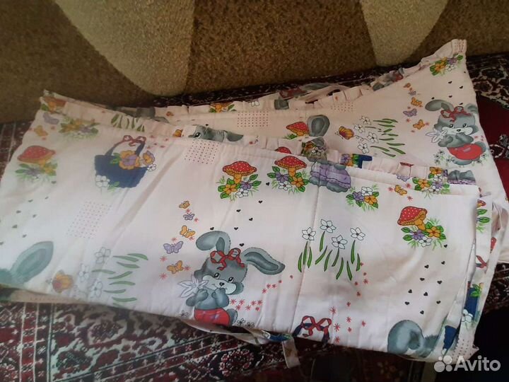 Бортики на кроватку