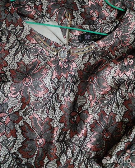 Праздничное женское платье