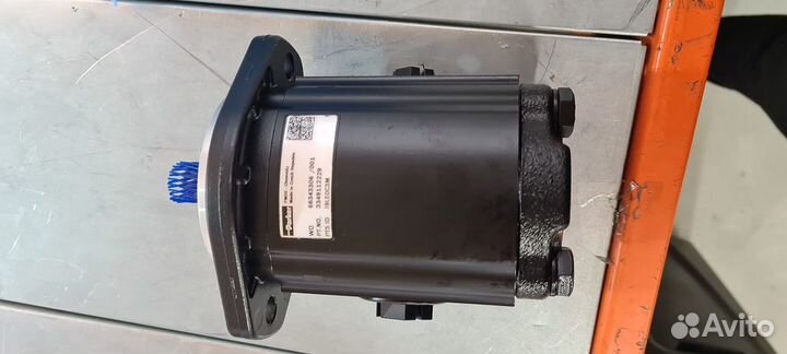 Parker p/n PGP511A0310AA1H2NE6E5B1B1 Насос