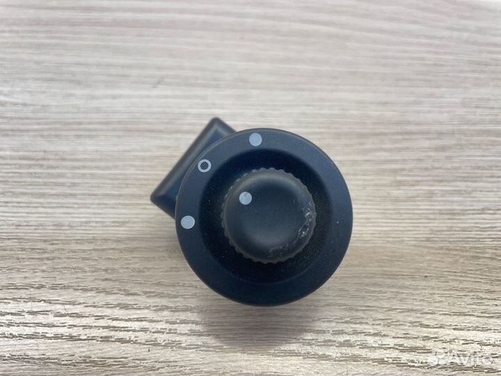 Блок регулировки зеркал LADA X-Ray