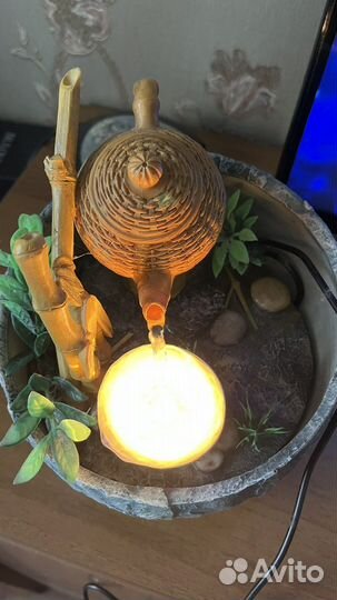 Декоративный фонтанчик для дома с подсветкой