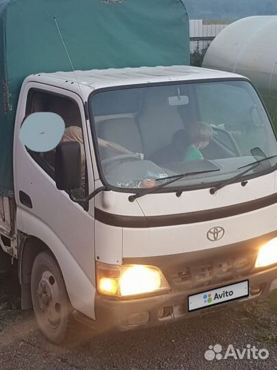 Toyota Dyna бортовой, 2003