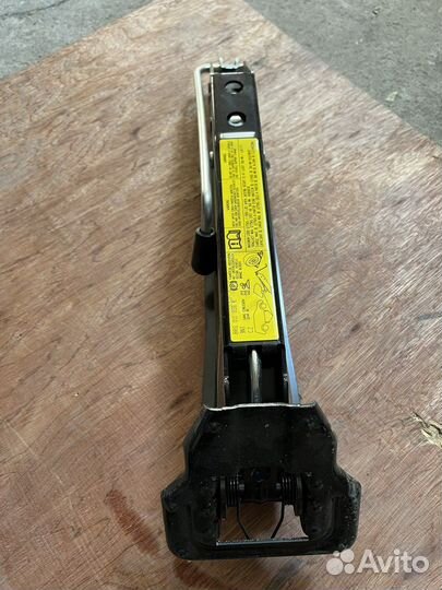 Домкрат audi q5 8r 8r0011031e оригинал