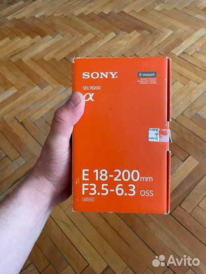 Объектив Sony 18-200mm