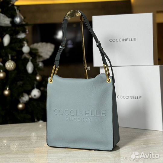 Сумка натуральная кожа coccinelle