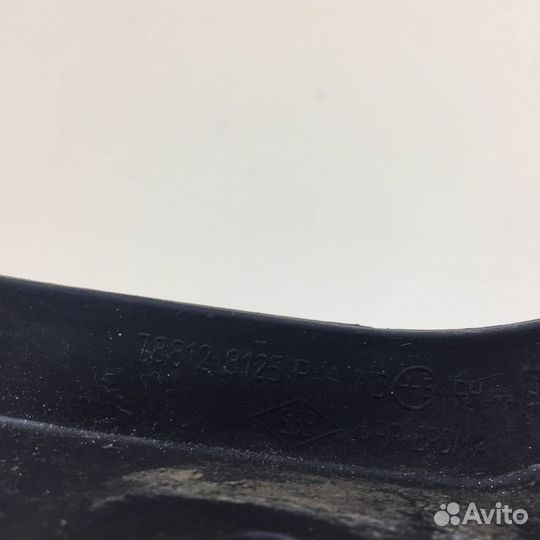 Брызговик задний правый Renault Duster HSA, HSM 2012