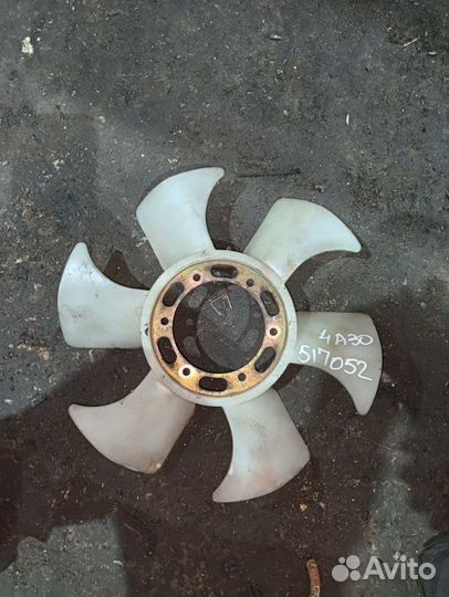 Вентилятор охлаждения радиатора Mitsubishi Pajero