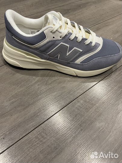 Новые кроссовки new balance 46 р