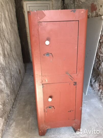 Сейф металлический времён СССР