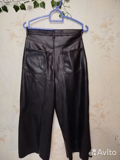Брюки кожаные cropp