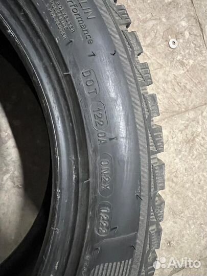 Michelin X-Ice North 4 225/50 R17 98