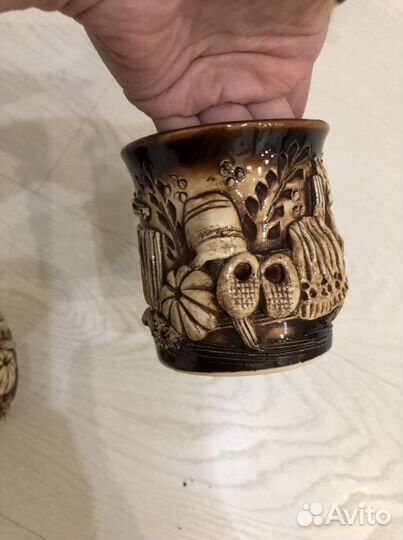 Керамическая Сахарница и две кружки