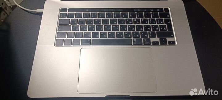 Macbook pro 16