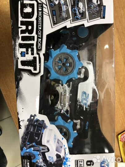 Машинка игрушка