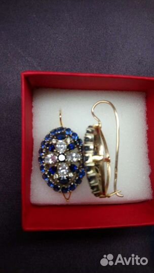 Золотые серьги