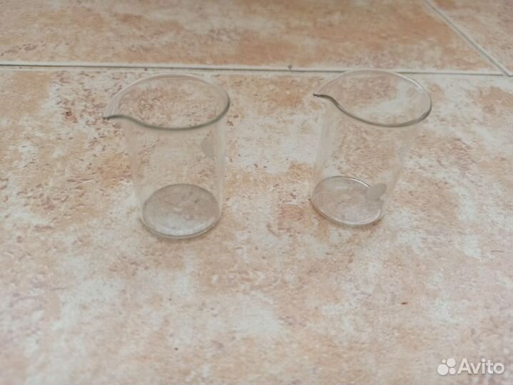 Стакан лабораторный