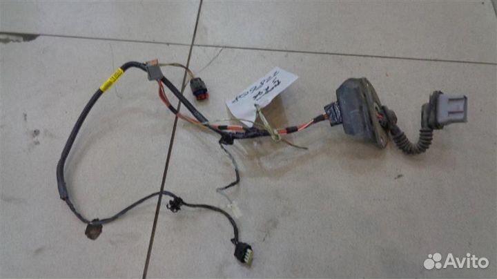 Проводка двери задней левой Dodge Caliber PM 2006