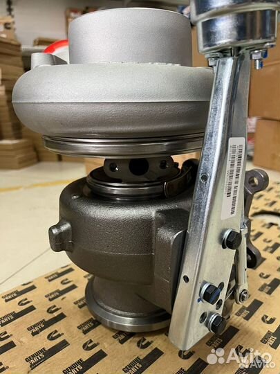 Турбокомпрессор Holset HX55W Cummins ISM11 QSM11