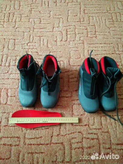 Лыжные ботинки