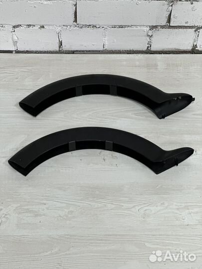 Накладка петли крышки багажника BMW F30