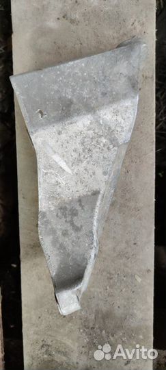 Кронштейн двигателя Audi A4 B5 1.8 1994-1999