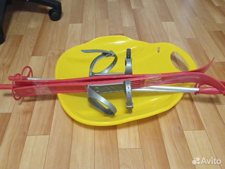 Лыжи детские, ледянка