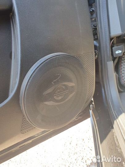 Динамики в авто