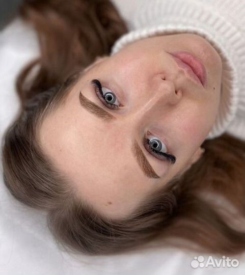 Перманентный макияж бровей губ и век татуаж