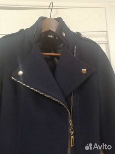 Продаётся пальто