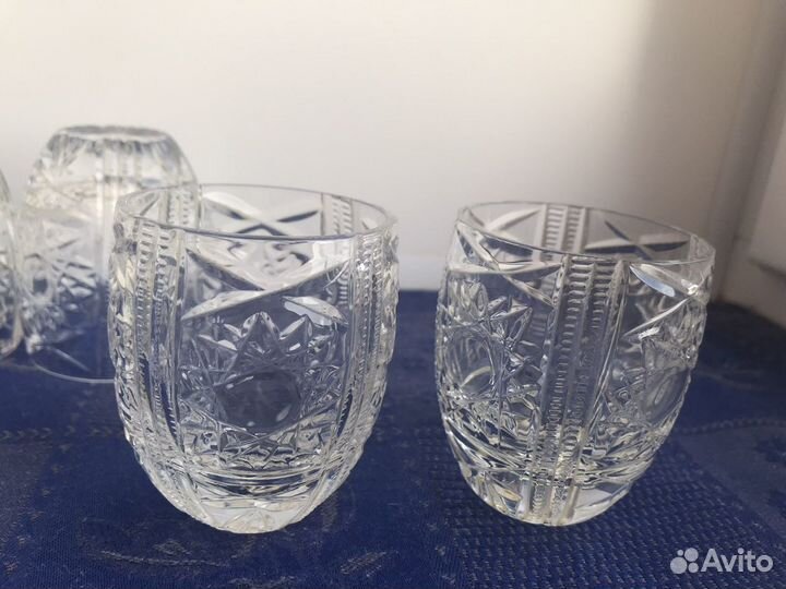 Хрустальные стаканы и набор стопок. Винтаж
