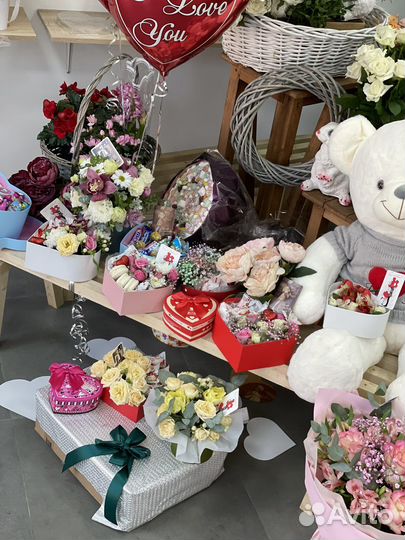 Коробка сладкая с цветами