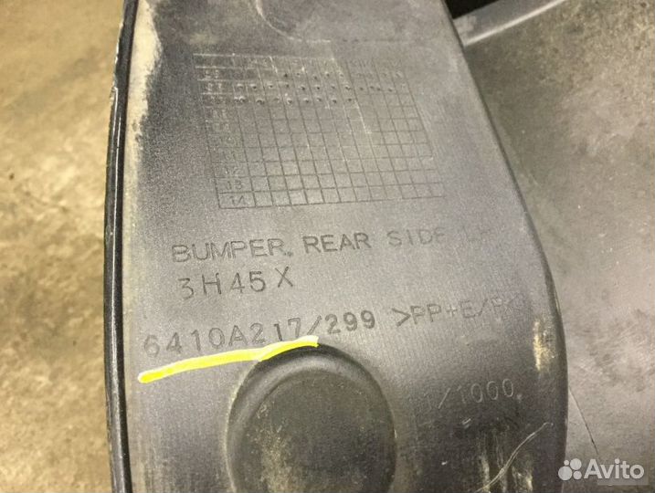 Накладка заднего бампера Митсубиси Аутлендер XL