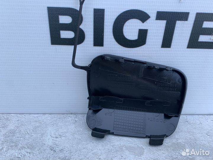 Заглушка буксировочного крюка Mercedes A1568859500