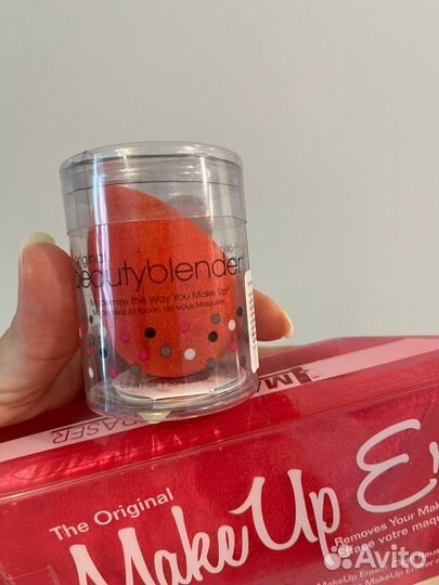 Beautyblender спонж и салфетка makeup eraser
