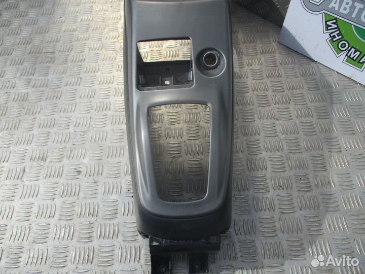 Центральная консоль Mitsubishi Lancer 9