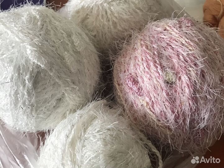 Пряжа разная